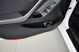 2012款现代朗动1.6L