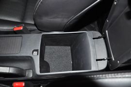 2012款现代朗动1.6L