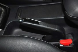 2012款现代朗动1.6L