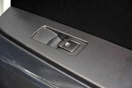 2014款双龙爱腾2.0T两驱自动精英柴油版