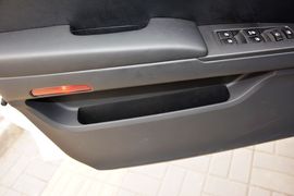 2014款双龙爱腾2.0T两驱自动精英柴油版