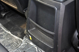 2014款双龙爱腾2.0T两驱自动精英柴油版