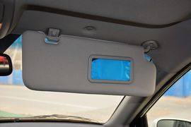 2014款双龙爱腾2.0T两驱自动精英柴油版