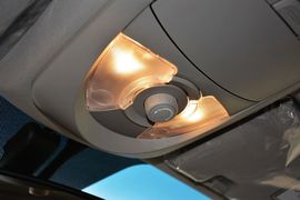 2014款双龙爱腾2.0T两驱自动精英柴油版