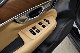 2018款沃尔沃XC90