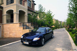 2009款玛莎拉蒂总裁行政版