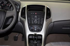 2014款别克英朗XT