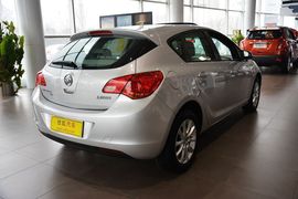 2014款别克英朗XT