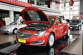 2014款别克君威2.4L