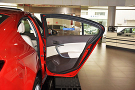 2014款别克君威2.4L