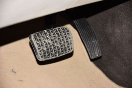 2014款别克君威2.4L