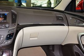 2014款别克君威2.4L