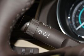 2014款别克君威2.4L