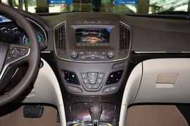 2014款别克君威2.4L
