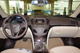 2014款别克君威2.4L