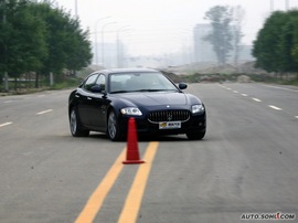 2009款玛莎拉蒂总裁行政版