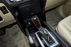 2016款丰田普拉多