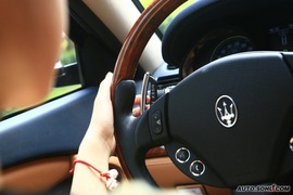 2009款玛莎拉蒂总裁行政版