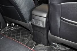 2013款东风风行景逸X5