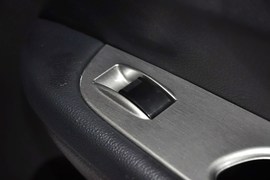 2013款东风风行景逸X5