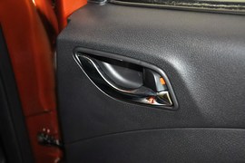 2013款东风风行景逸X5