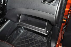 2013款东风风行景逸X5