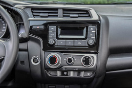 2018款本田飞度1.5L