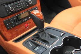 2009款玛莎拉蒂总裁行政版