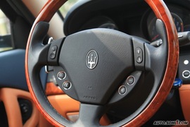 2009款玛莎拉蒂总裁行政版