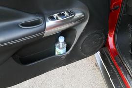   2014款 英菲尼迪ESQ 1.6L 率臻版