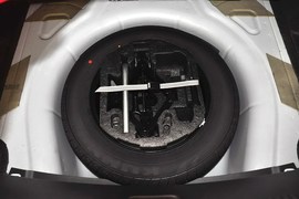 2014款大众速腾1.6L自动时尚型
