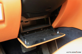 2009款玛莎拉蒂总裁行政版