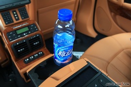 2009款玛莎拉蒂总裁行政版