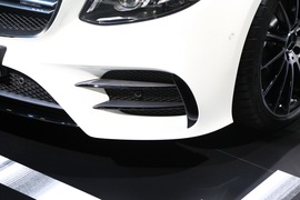 奔驰E53