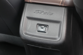2018款长安逸动