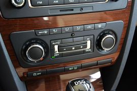 2014款斯柯达明锐1.4TSI