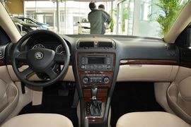 2014款斯柯达明锐1.4TSI