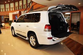 2013款雷克萨斯LX570