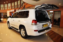 2013款雷克萨斯LX570