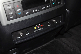 2013款雷克萨斯LX570