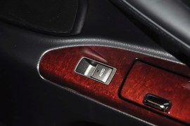 2013款雷克萨斯LX570