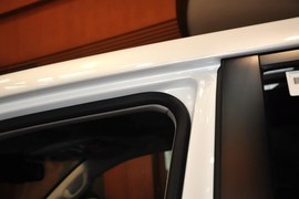 2013款雷克萨斯LX570