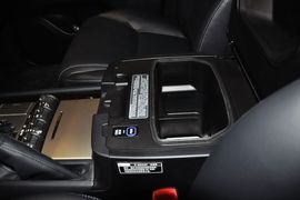 2013款雷克萨斯LX570