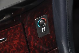 2013款雷克萨斯LX570
