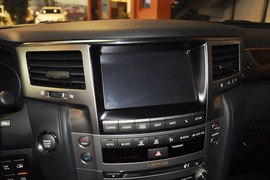 2013款雷克萨斯LX570