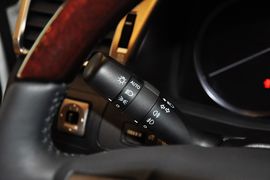 2013款雷克萨斯LX570