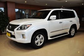 2013款雷克萨斯LX570