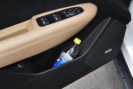   2018款 凯迪拉克XT5 28E 四驱铂金版