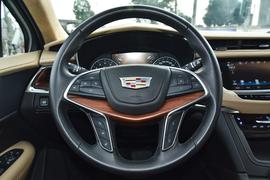   2018款 凯迪拉克XT5 28E 四驱铂金版