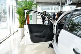 2013款斯柯达昕锐1.6L手动乐选型